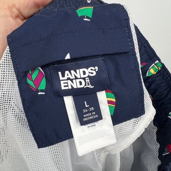 Lands End Swim Trunks Lined Men's size large navy all over sailboat print bathin - Picture 9 of 12